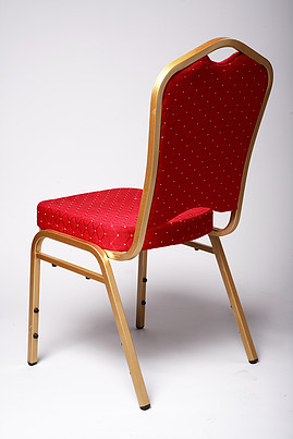 Raudona banketinė kėdė K01