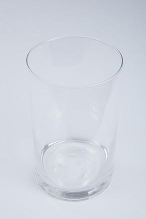 Stiklinė vaza 08